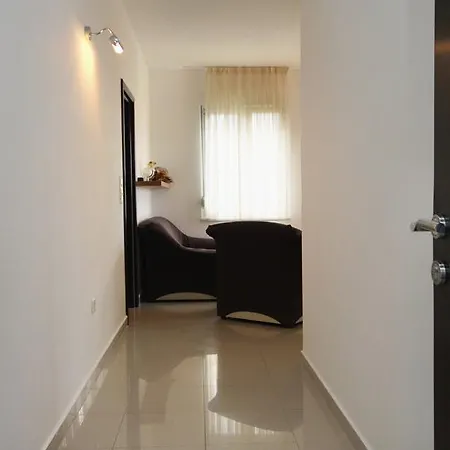 - Diklo 5774b *